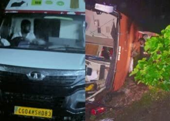 बस पलटने से पांच की मौत, 39 लोग घायल