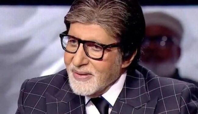 Amitabh Bachchan lived in a small room with eight people in Kolkata