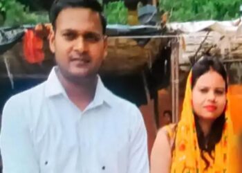 Constable shot his wife, then shot himself, both died