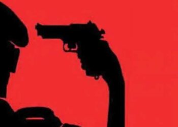 सीआरपीएफ के जवान ने खुद को मारी गोली, मौत