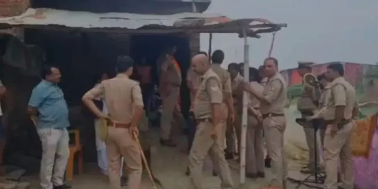 उत्तर प्रदेश के सुल्तानपुर में कराया जा रहा था धर्म परिवर्तन