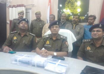 250 करोड़ हड़पने में एलयूसीसी के जनपद हेड सहित पांच गिरफ्तार