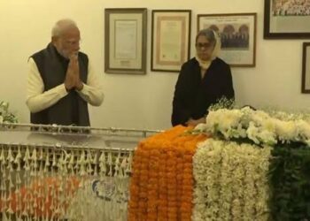 अंतिम यात्रा पर मनमोहन सिंह, अंत्येष्टि में शामिल होंगे पीएम मोदी