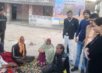 बंजर भूमि पर अतिक्रमण को लेकर प्रधान प्रतिनिधि का अनिश्चितकालीन धरना समाप्त