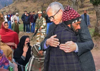 तेजी से फैल रही रहस्यमयी बीमारी, अब तक 17 लोगों की मौत