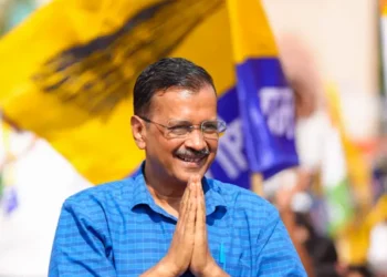 भाजपा के बाद अब केजरीवाल ने उतारी पंजाबी महिलाओं की फौज