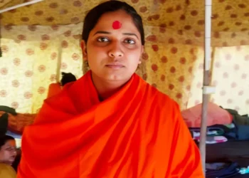 अब दो महीने की दुल्हन महाकुंभ में बनेगी सन्यासी