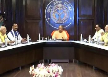 मुख्यमंत्री योगी की अध्यक्षता में कैबिनेट बैठक, 12 प्रस्तावों को मिली मंजूरी
