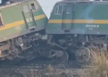 कानपुर फतेहपुर डेडीकेटेड फ्रेट कॉरिडोर ट्रैक पर दो मालगाड़ियों में टक्कर, मचा हड़कंप