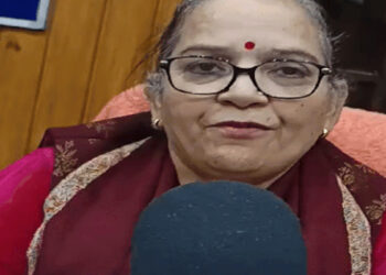 स्मार्ट सिटी लखनऊ के इंटीग्रेटेड कमांड सेंटर की लापरवाही, कॉल नहीं उठा तो सेंटर पहुंच गईं महापौर