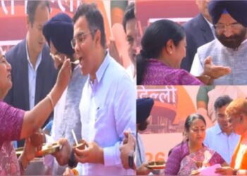 खीर समारोह से हुई दिल्ली बजट सत्र की शुरुआत, भाजपा ने की प्रगति की बात