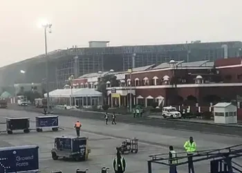 आज से बंद हुआ लखनऊ का अमौसी एयरपोर्ट, आवाजाही पर लगी रोक