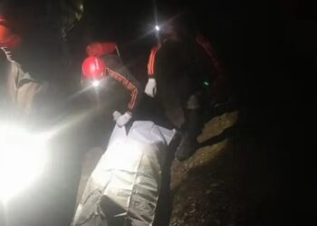 सौ मीटर गहरी खाई में स्कूटी, तीन युवकों की मौत, देर रात हुआ हादसा