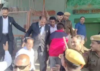 अजमेर और पुष्कर में वकीलों का आक्रोश, वरिष्ठ अधिवक्ता की मौत के बाद बाजार बंद और तोड़फोड़