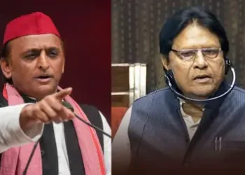 सपा सासंद के समर्थन में उतरे अखिलेश यादव, कहा- सुमन ने तो बस इतिहास का एक पन्ना पलटा है