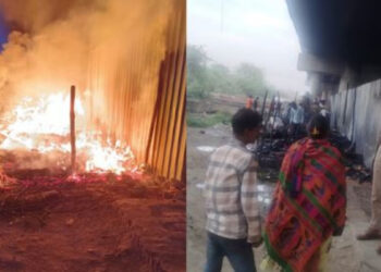 रेलवे ओवरब्रिज के नीचे झोपड़ी में लगी आग, बाल-बाल बचा परिवार