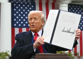 भारत पर 26% रेसिप्रोकल टैरिफ लागू, वैश्विक और भारतीय बाजारों में हलचल