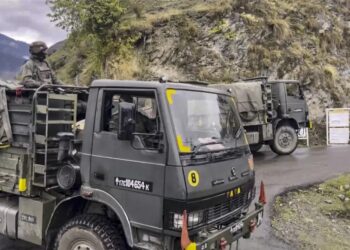 किश्तवाड़ मुठभेड़ में सुरक्षाबलों को मिली बड़ी सफलता, तीन आतंकी ढेर