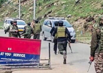 पहलगाम आतंकी हमले के बाद उरी में पाकिस्तानियों ने की घुसपैठ की कोशिश, दो आतंकी ढेर