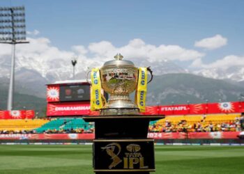 अब नहीं गूंजेगी स्टेडियम में चौकों-छक्कों की गूंज, बीसीसीआई ने तत्काल प्रभाव से सस्पेंड की लीग