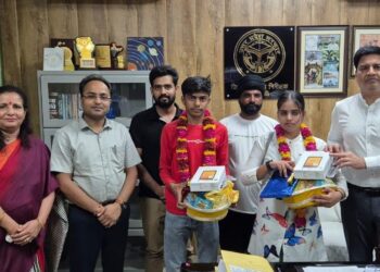 डीआईओएस ने राजकीय विद्यालयों के होनहारों का किया सम्मान