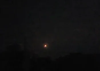 पांच मिनट बाद ही आसमान में धमाकों की गूंज, लोगों ने समझा मॉकड्रिल, एयर डिफेंस ने हर खतरे को किया विफल