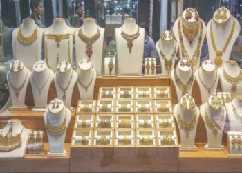 लखनऊ में सोने की रिकॉर्डतोड़ छलांग, 24 कैरेट की कीमत ₹1,00,200 प्रति दस ग्राम