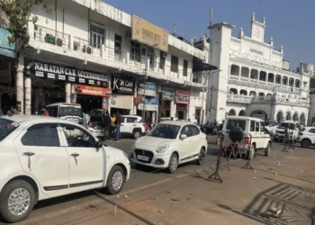 स्मार्ट सिस्टम के साथ लखनऊ करेगा नई शुरुआत, अब राजधानी में मिलेगी हाईटेक पार्किंग