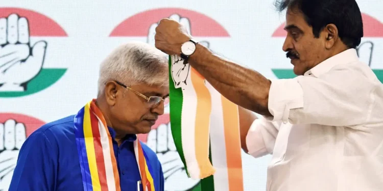 कांग्रेस ने आम आदमी पार्टी के पूर्व नेता राजेंद्र पाल गौतम को अनुसूचित जाति विभाग का अध्यक्ष बनाया है