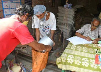 30 जून तक अनिवार्य है ई-केवाईसी, यूपी में राशन कार्ड धारकों को अंतिम चेतावनी