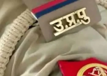 थाने में आपस में ही भिड़ गए दो दरोगा, डीसीपी ने किया निलंबित