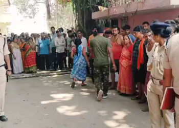 पटना में मां-बेटी की गोली मारकर हत्या, पिता गंभीर रूप से घायल