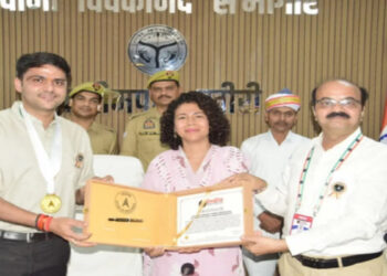 लखीमपुर खीरी ने रचा इतिहास: हर गांव तालाब अभियान के तहत एक माह में बने 1,030 तालाब