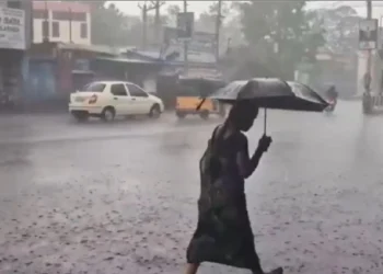अगले सात दिन जमकर बरसेंगे बादल, इन राज्यों में होगी भारी बारिश