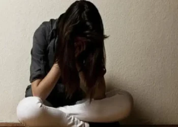 नहाती महिला का वीडियो बनाया फिर शर्त नहीं मानने पर दी वायरल करने की धमकी