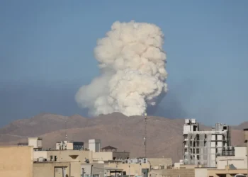 ईरान के दो शहरों को खाली करने का इज़रायली फरमान, ताबड़तोड़ हमलों में 600 से ज़्यादा मौतें