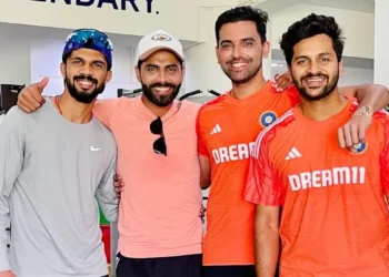 चौथे टेस्‍ट से पहले इंग्‍लैंड से भारत लौटा यह स्‍टार बल्‍लेबाज, कुछ ही दिनों में होने वाला था डेब्‍यू