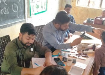 निःशुल्क चाइल्ड फ्रेंडली स्कूल में 160 बच्चों का स्वास्थ्य परीक्षण