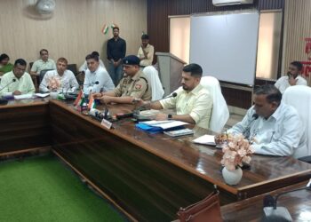 जल जीवन मिशन की धीमी रफ्तार पर चेतावनी और आरओ/एआरओ परीक्षा की चाक-चौबंद तैयारी