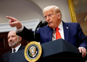 ट्रम्प ने यूक्रेन को हथियार भेजने की योजना का किया खुलासा, रूस पर टैरिफ लगाने की चेतावनी