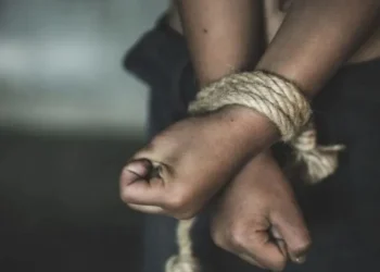 कोर्ट में गवाही देने के 72 घंटे पहले किशोर की अपहरण कर निर्मम हत्या, गन्ने के खेत में मिला शव