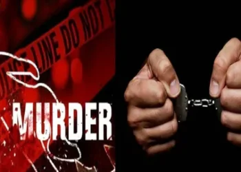 प्रेमी संग लिव-इन में रह रही महिला ने पति को फंसाने के लिए कर दी बेटी की हत्या