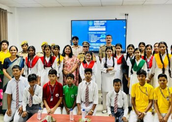 जागरूकता अभियान में बच्चों को दिए साइबर सुरक्षा के टिप्स