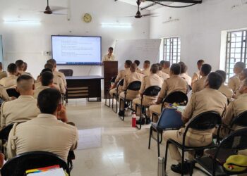प्रशिक्षणाधीन आरक्षियों को मिली पुलिस कार्यप्रणाली और तकनीकी सिस्टम की जानकारी