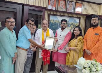 एम्स पटना की कमान संभालेंगे प्रो. आर.के. धीमान, सनातन महापरिषद ने दिया सम्मान