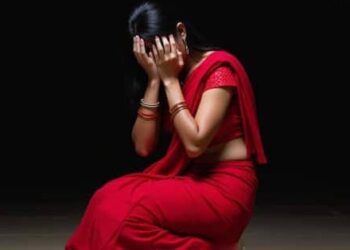 ग्राम खुर्दमऊ में महिला से अश्लील हरकत व जान से मारने की धमकी, कोर्ट में गुहार