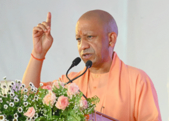 सीएम योगी आज करेंगे अलीगढ़ और आगरा का दौरा