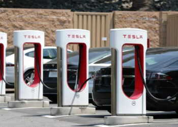 मुंबई के बाद अब टेस्ला इस शहर में खोलेगा नया सुपरचार्जिंग स्टेशन
