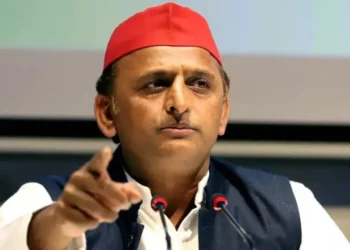 यूपी शिक्षा सेवा चयन आयोग को भंग क्यों नहीं किया जाता : अखिलेश