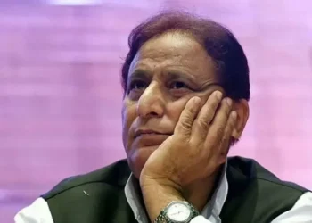 आजम खां को सीतापुर जेल में दिया जा रहा था ‘धीमा जहर’… पूर्व सांसद के दावे से मचा हड़कंप